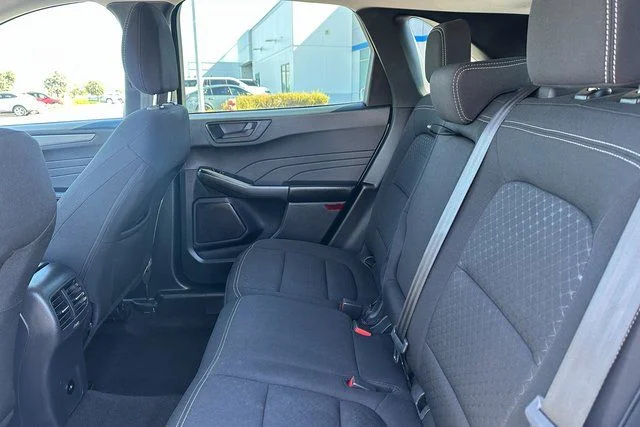 Used 2025 Silver Ford Active image 23