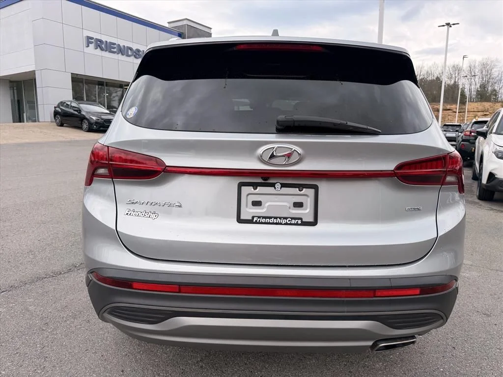 Used 2023 Silver Hyundai SEL image 11