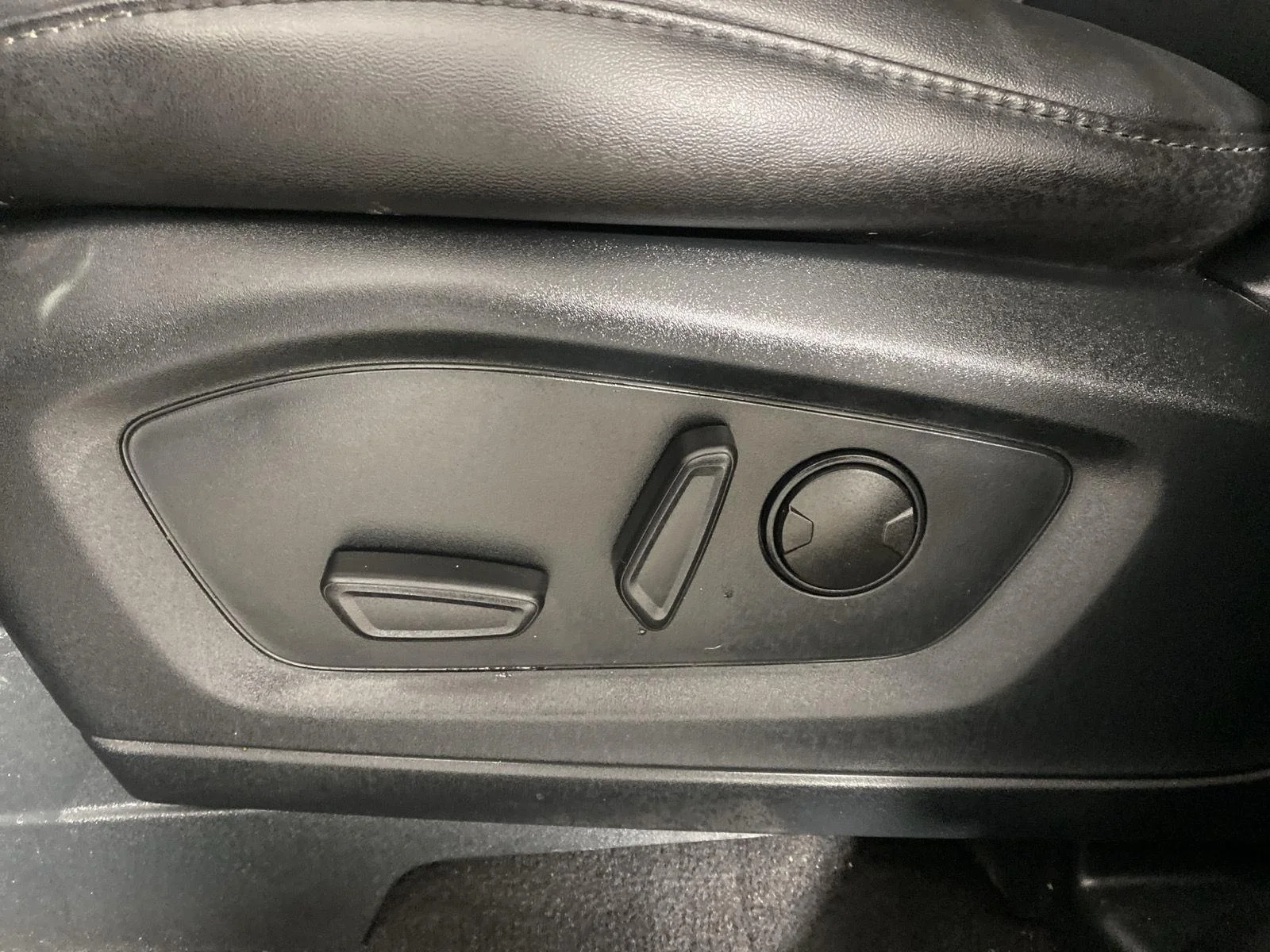 Used 2023 Carbonized Gray Ford XLT image 14