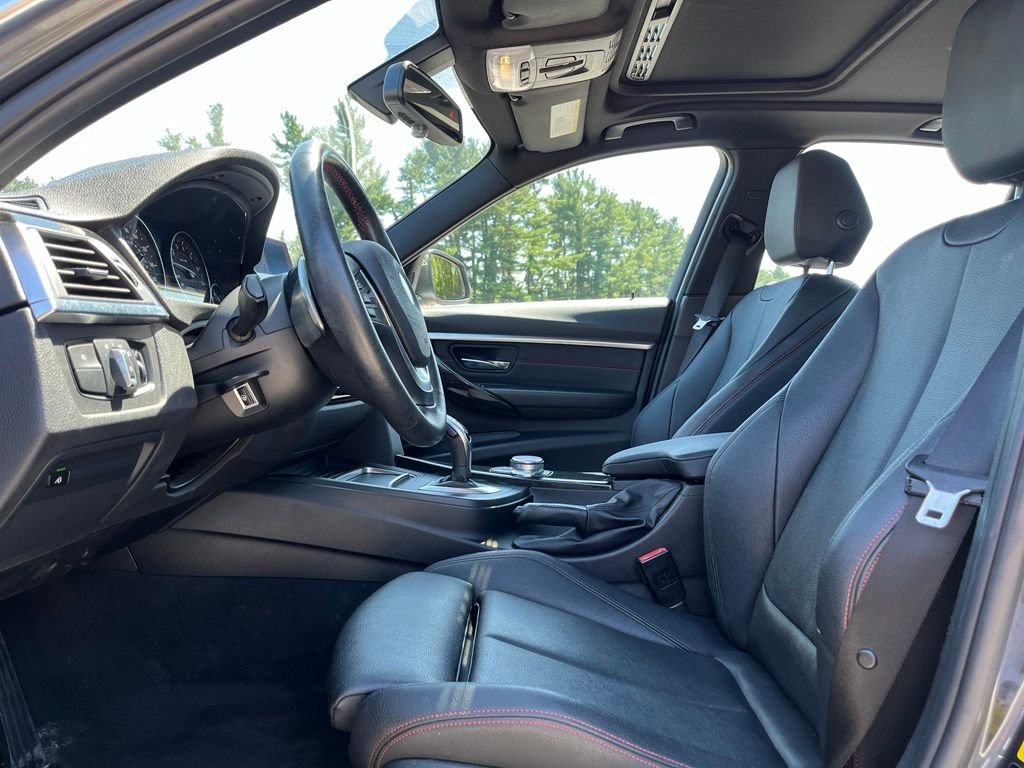 Used 2018 Mineral Grey Metallic BMW 330i xDrive image 16