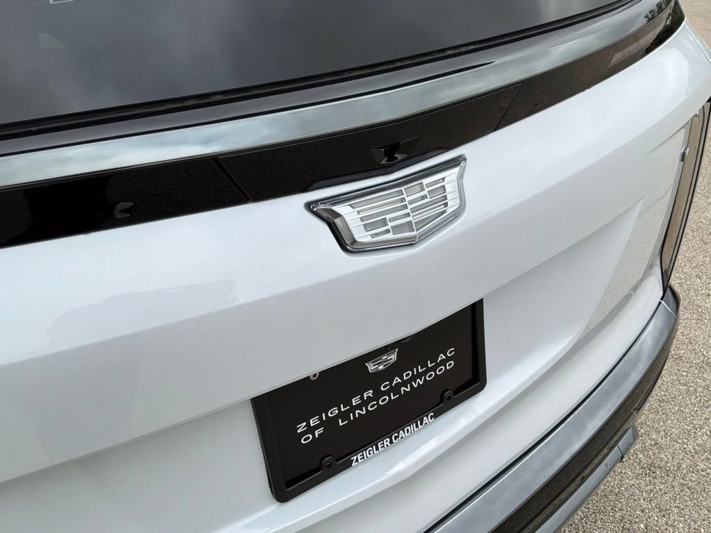 2027 Cadillac VISTIQ Sport - Photo 18
