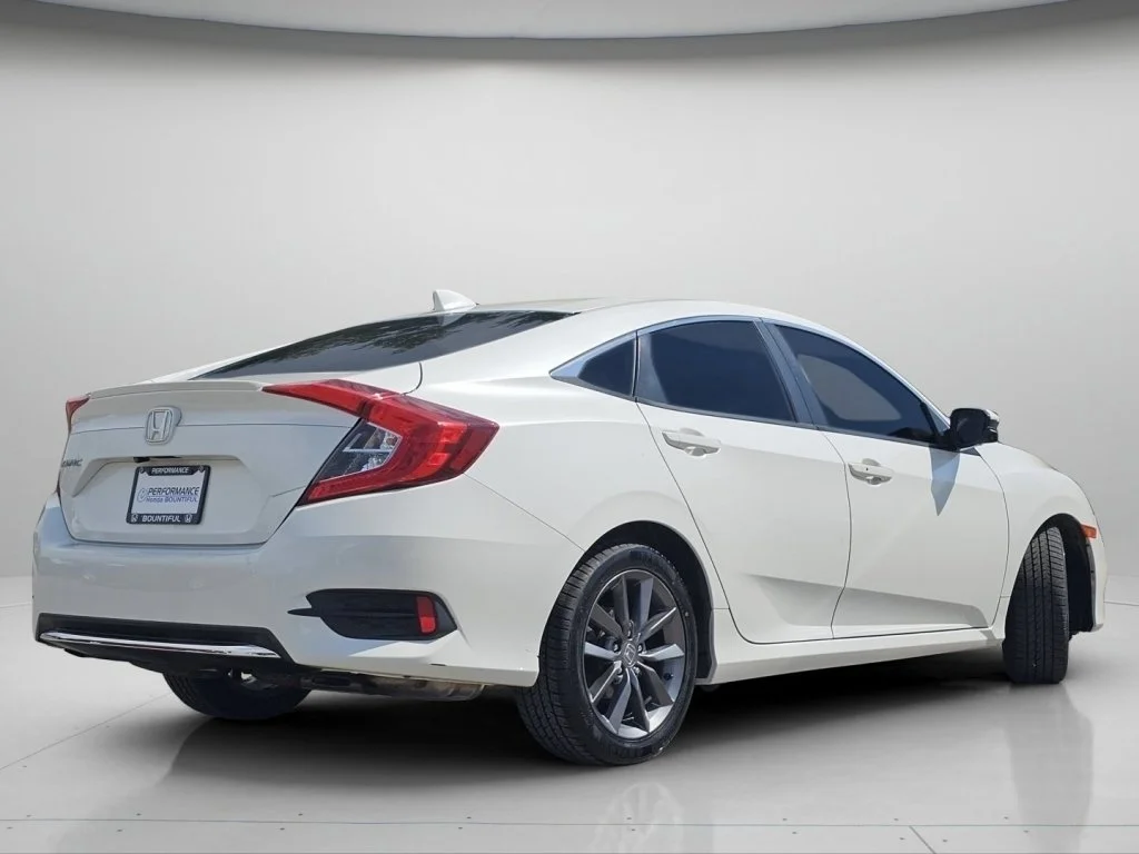 Used 2019 Platinum White Pearl Honda EX image 25