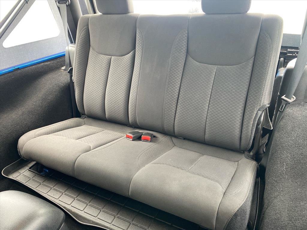 Used 2016 Hydro Blue Pearlcoat Jeep Sport image 20
