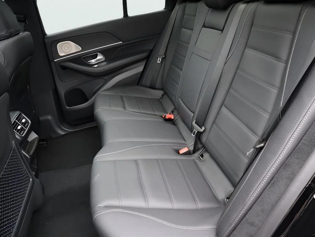 Certified Used 2026 Obsidian Black Metallic Mercedes-Benz GLE 450 image 23