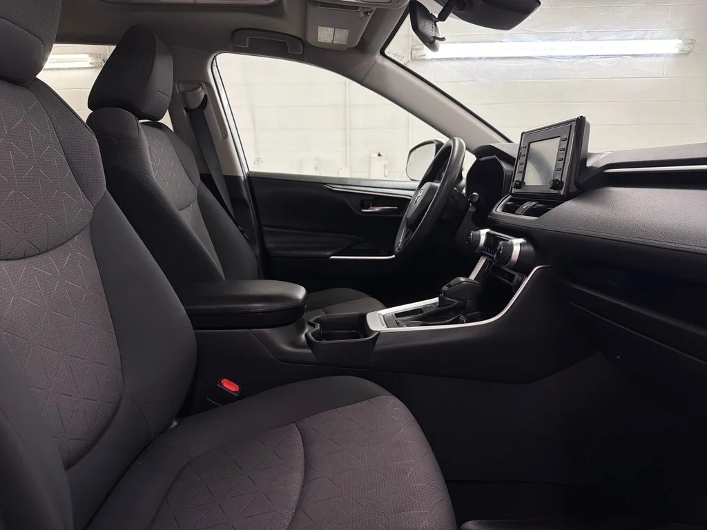 Certified Used 2019 White Toyota XLE image 29