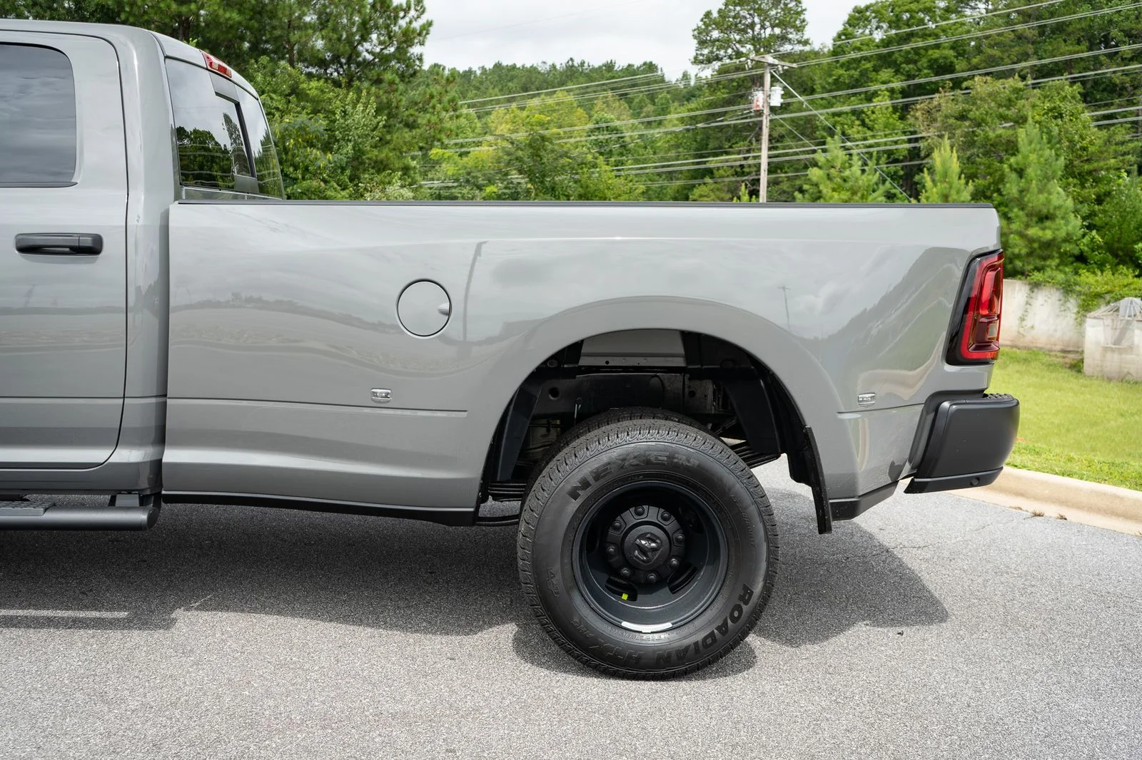 New 2026 Ceramic Gray Clear-Coat Exterior Paint RAM Tradesman image 6