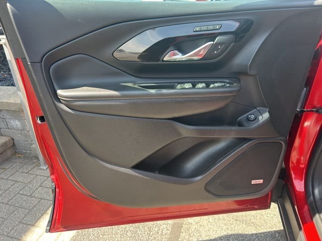 Used 2024 Red GMC AT4 image 9