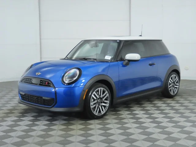 New 2026 MINI 2 Door Signature Plus Coupe in Tempe #NT0381 | MINI