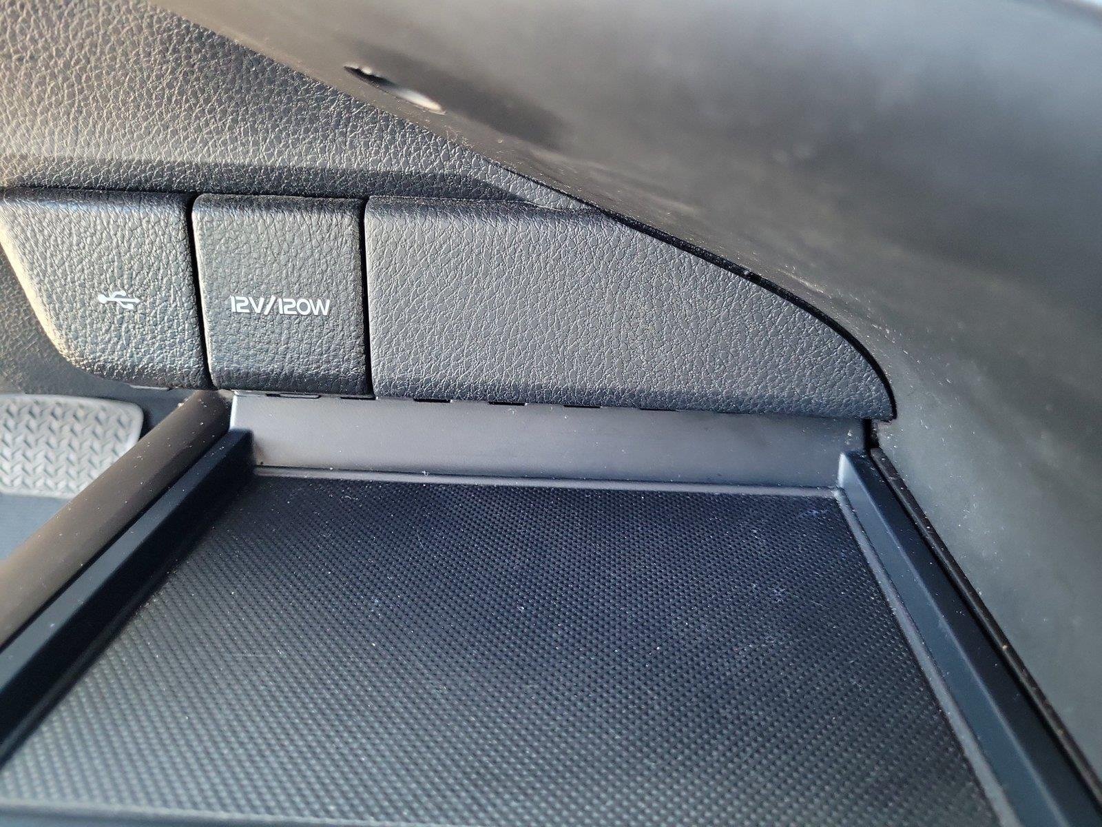 Used 2023 Ice Cap Toyota SE image 31