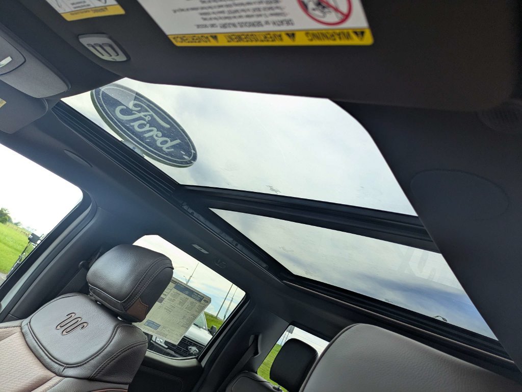 New 2026 Star White Metallic Tri-Coat Ford F-250® King Ranch® image 44