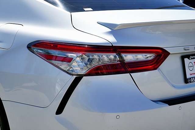 Used 2019 Beige Toyota XSE V6 image 7