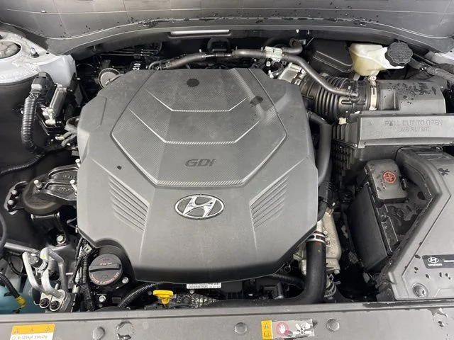 Used 2025 Silver Hyundai SEL Premium image 22