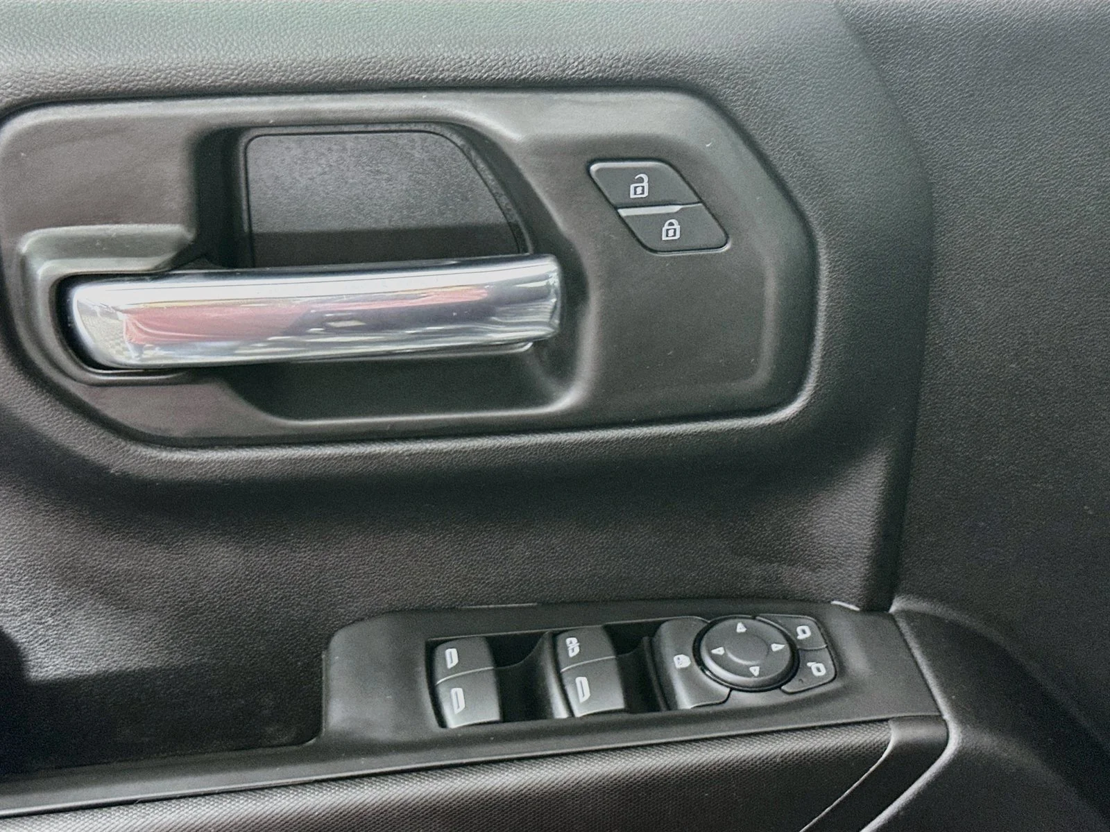 Used 2024 Black Chevrolet Custom image 19
