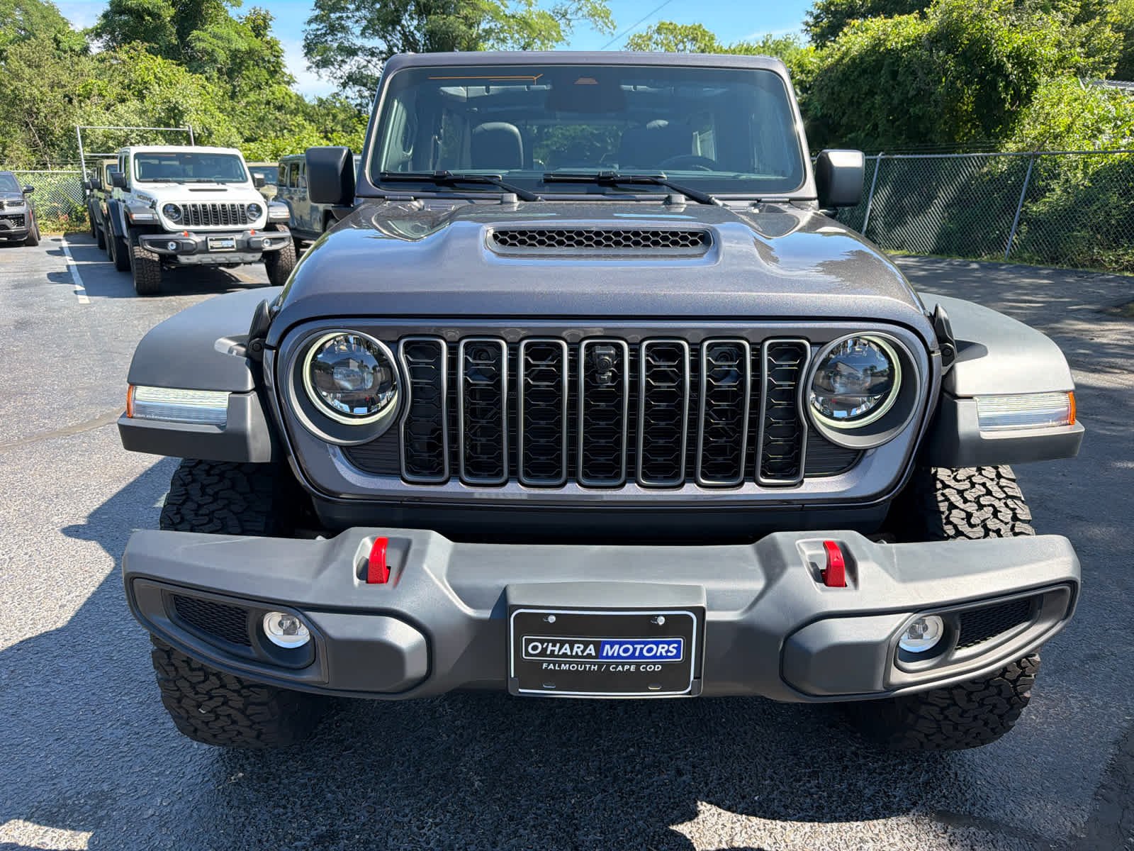 New 2026 Granite Crystal Metallic Clearcoat Jeep Rubicon image 28