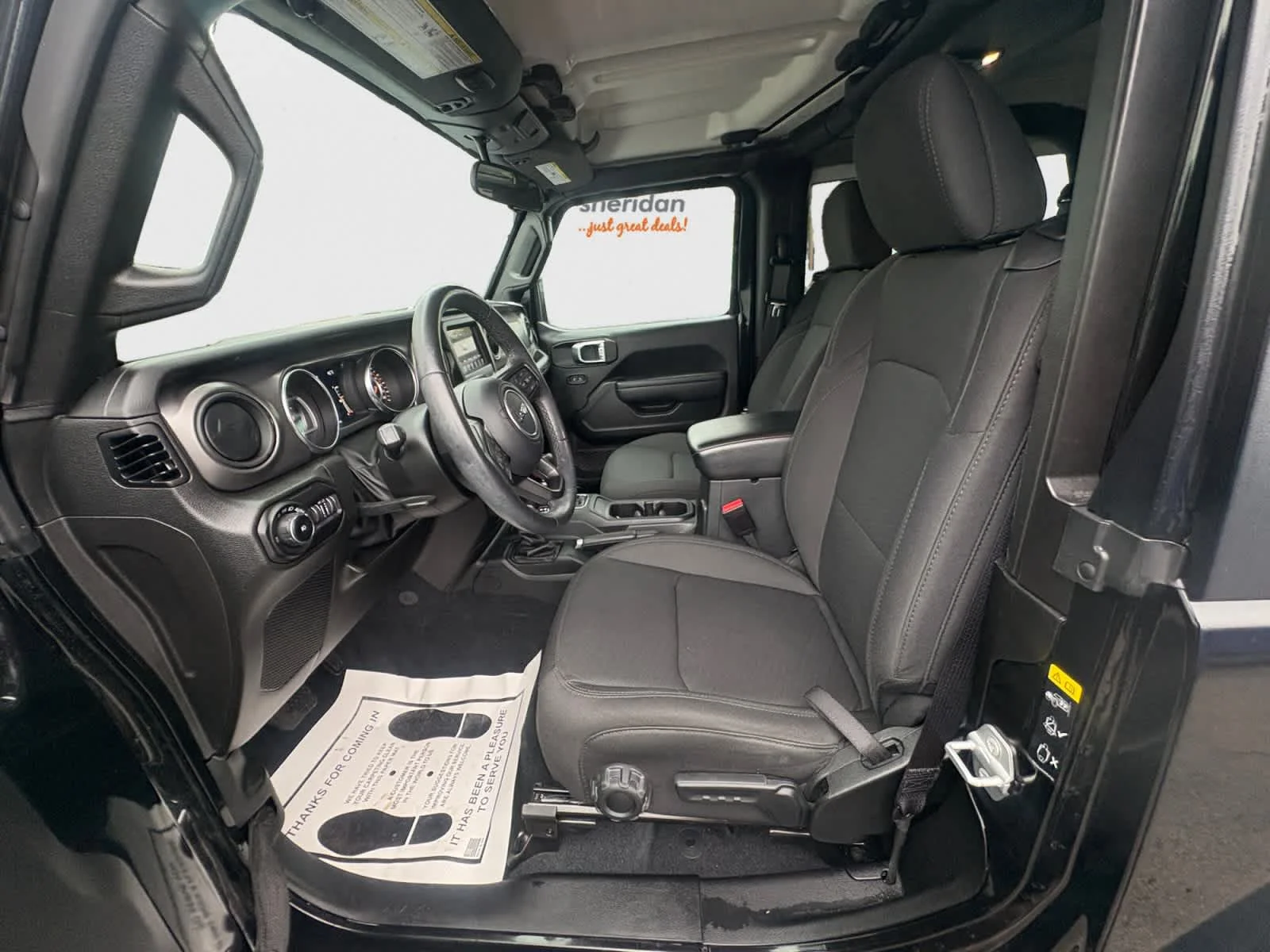 Used 2022 Black Clearcoat Jeep Sport S image 9