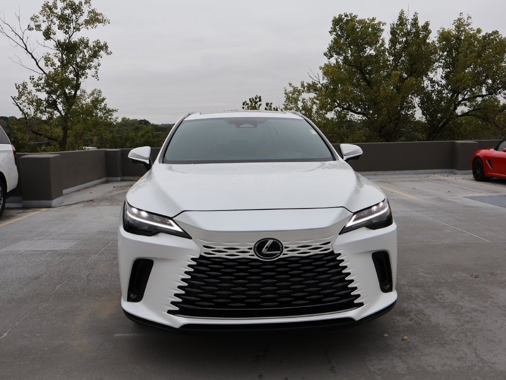 Used 2024 White Pearl Lexus 350 Premium Plus image 3