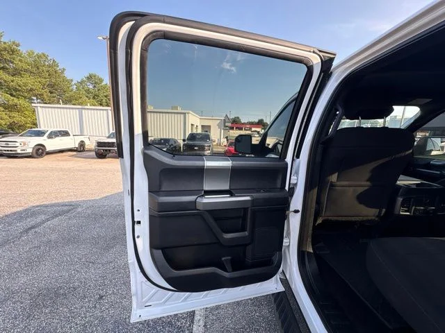 Used 2017 White Ford XLT image 14