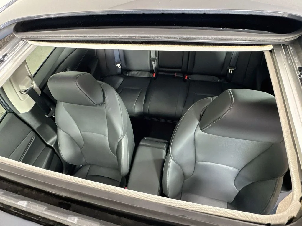Used 2025 Gray Honda EX-L image 27