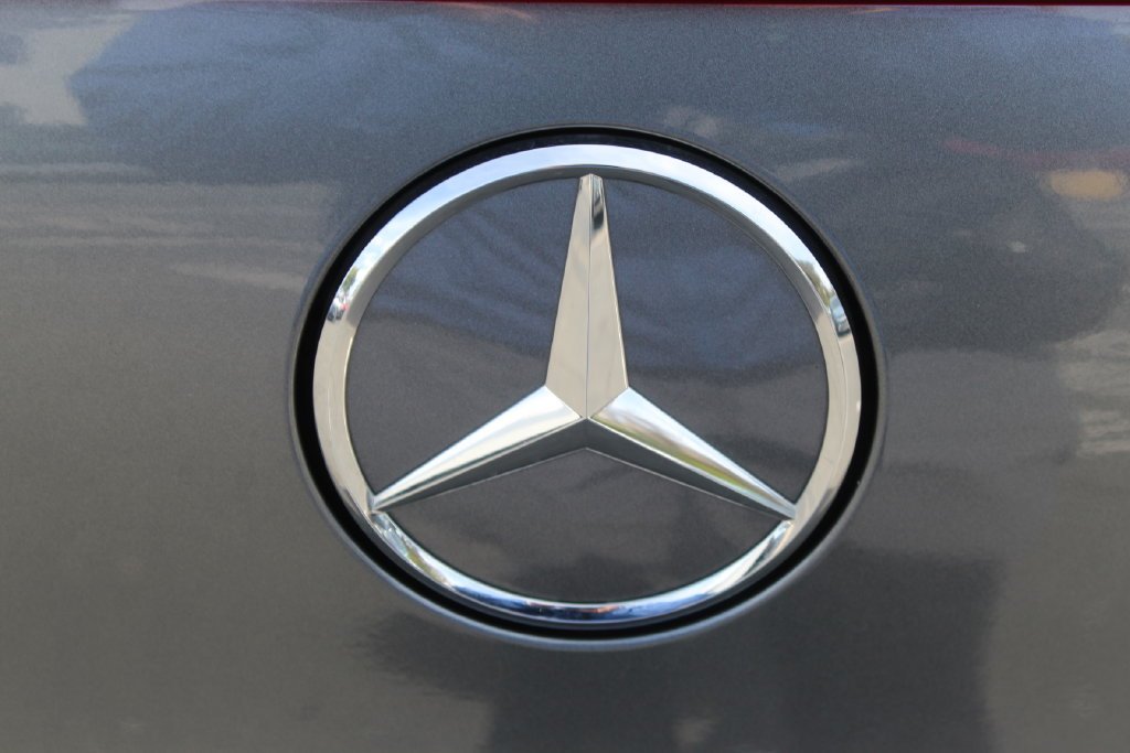 Used 2023  Mercedes-Benz 450 image 12