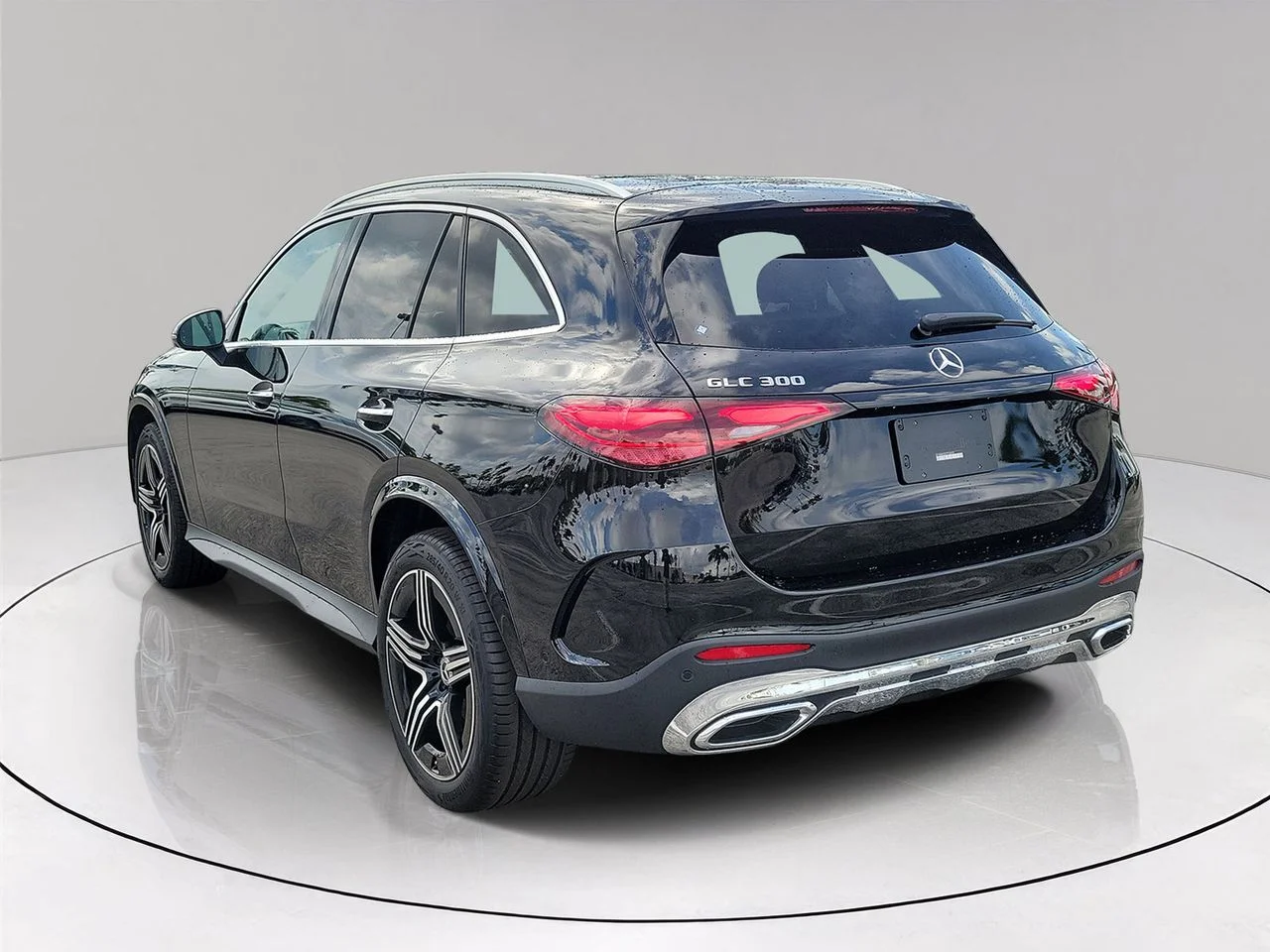 2026 Mercedes-Benz GLC Base - Photo 6