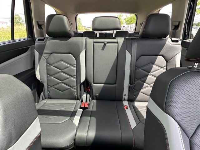 New 2026 Deep Black Pearl Volkswagen 2.0T Peak Edition image 27