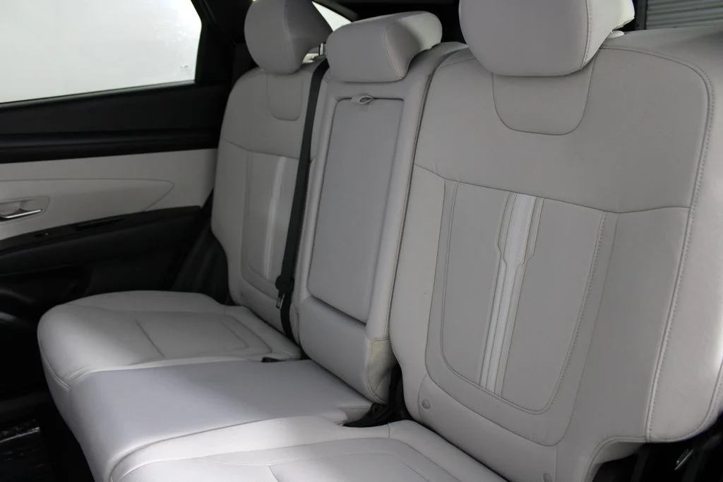 Used 2026 Black Hyundai SEL image 21