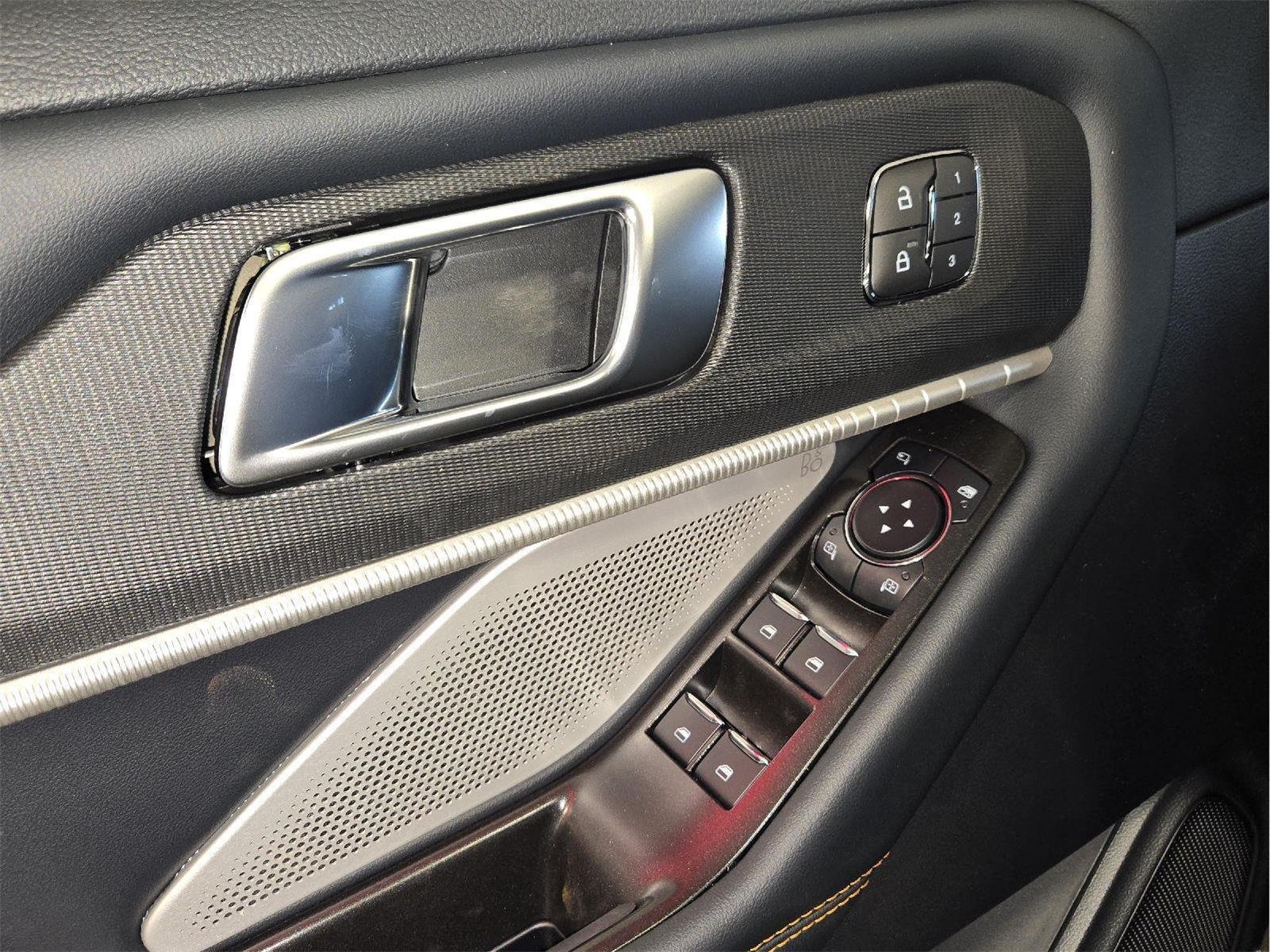 New 2026 Marsh Gray Ford Tremor® image 58