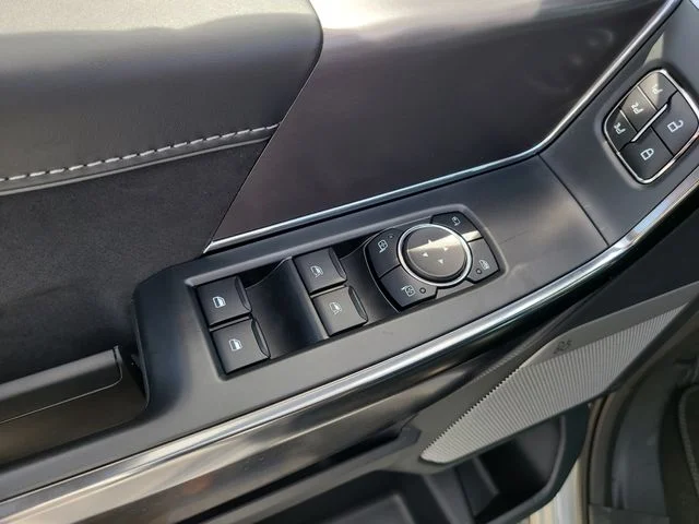 New 2026 Avalanche Ford Platinum image 17