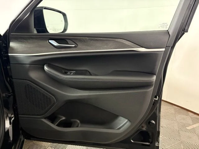 New 2026 Black Jeep Limited image 15