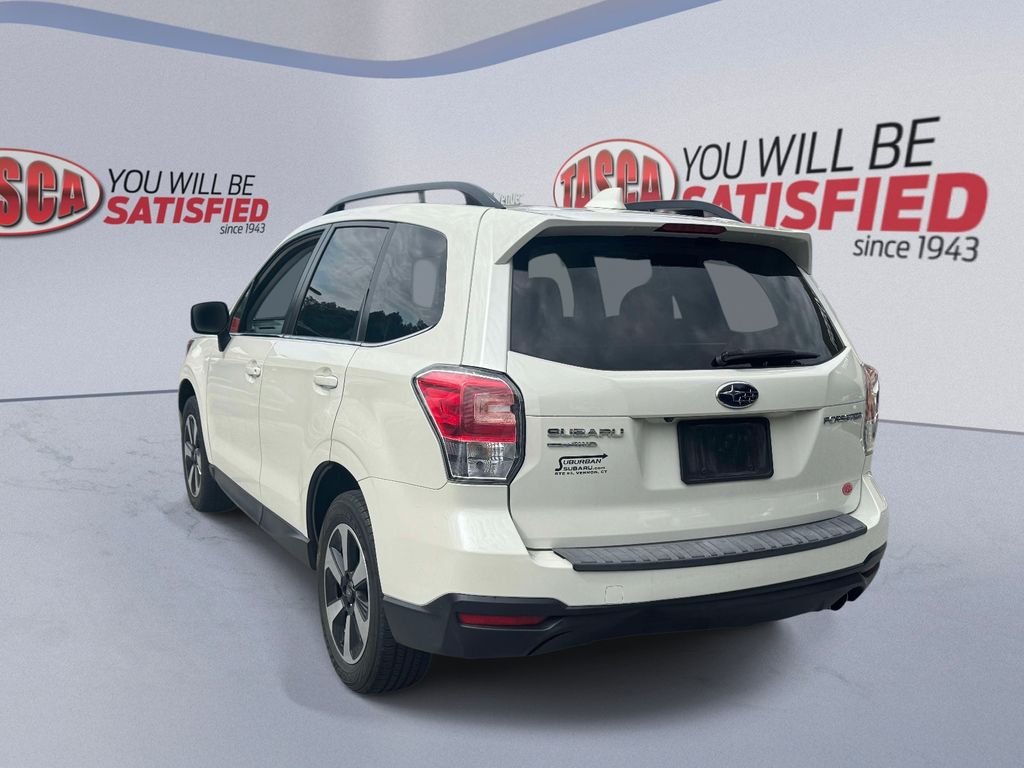 Used 2018 White Subaru 2.5i Limited image 4