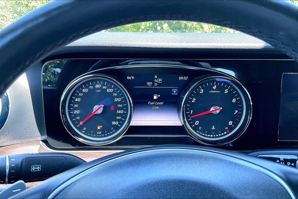 Used 2018 Black Mercedes-Benz E 400 image 20
