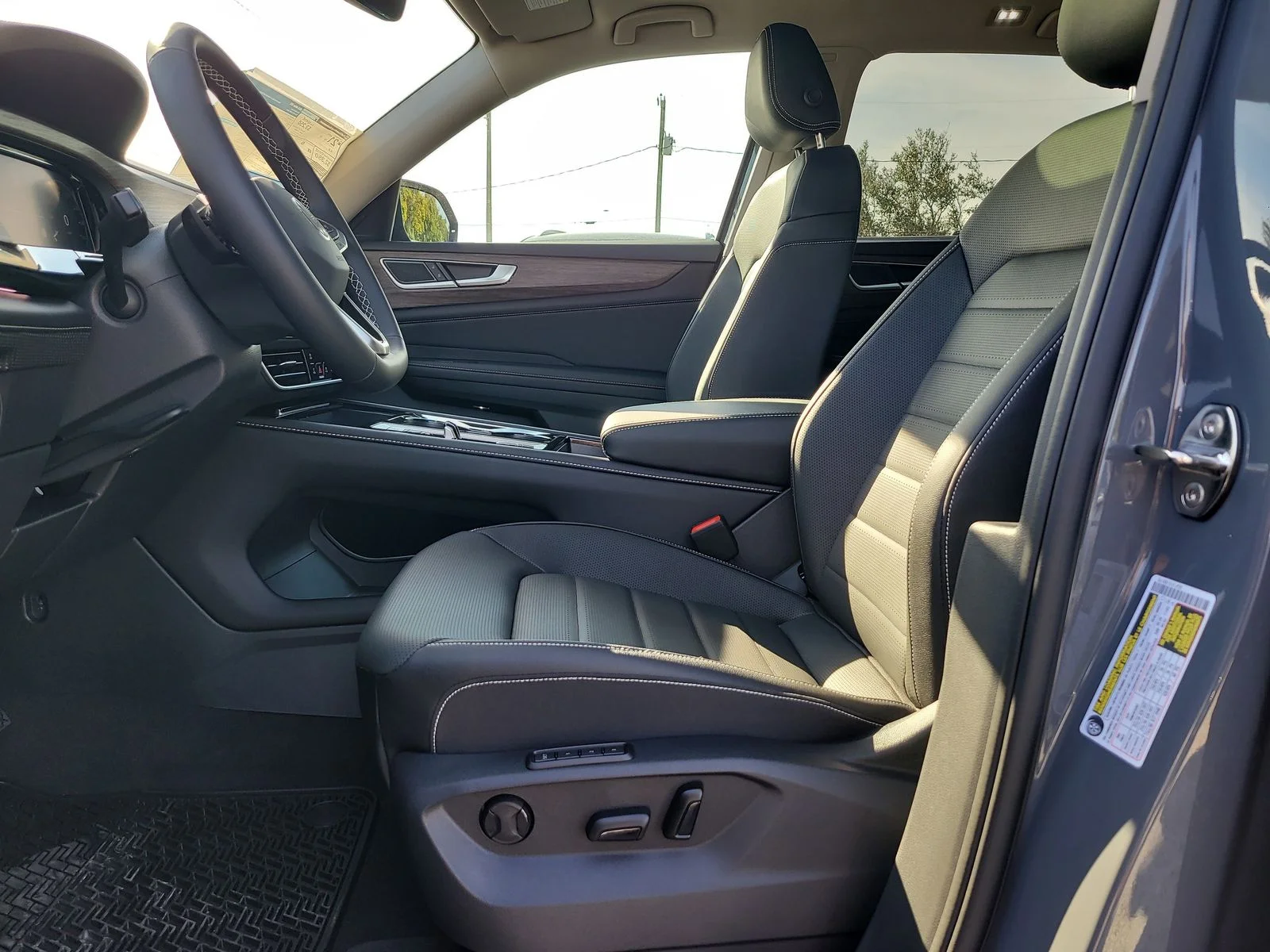 2026 Volkswagen Atlas SEL - Photo 17