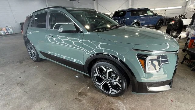 Certified Used 2023 Green Kia SX Touring image 7