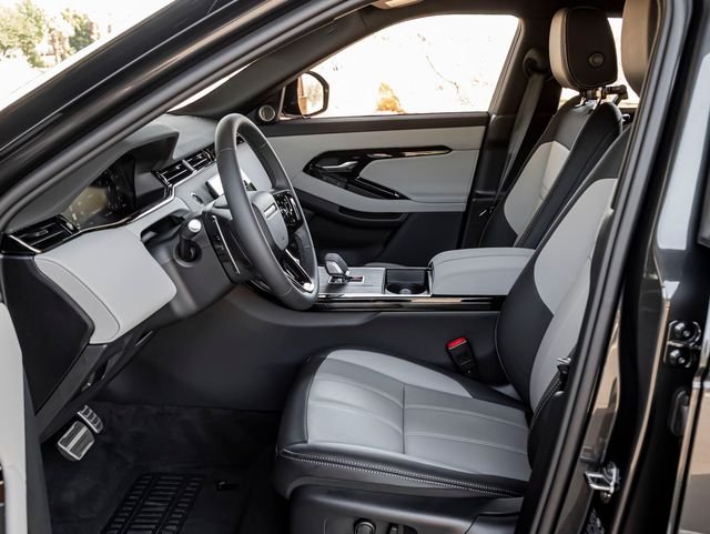 New 2026 Carpathian Grey Land Rover Hoxton Edition image 14