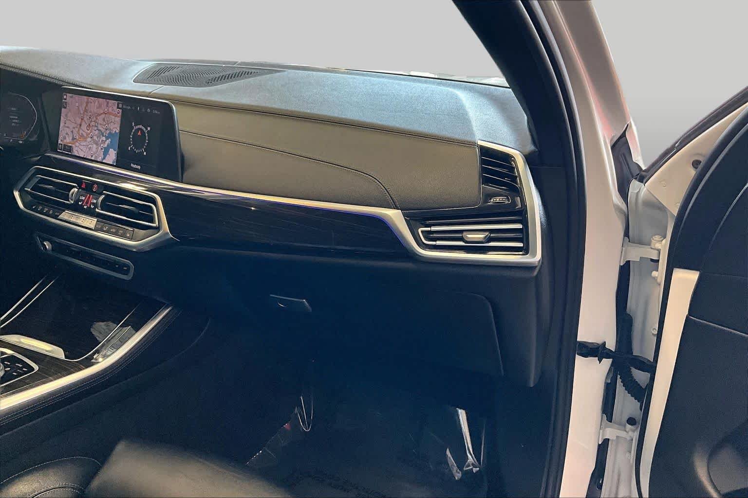 Used 2019 Alpine White BMW xDrive40i image 19