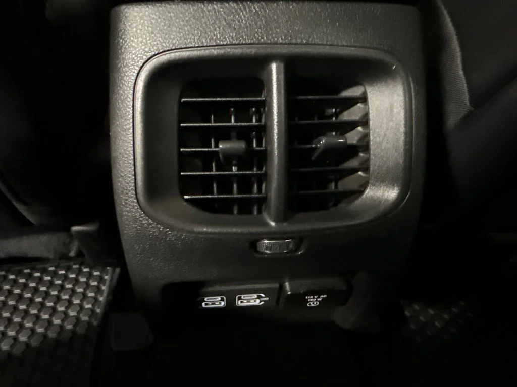 Used 2021 Beige Jeep Trailhawk image 19