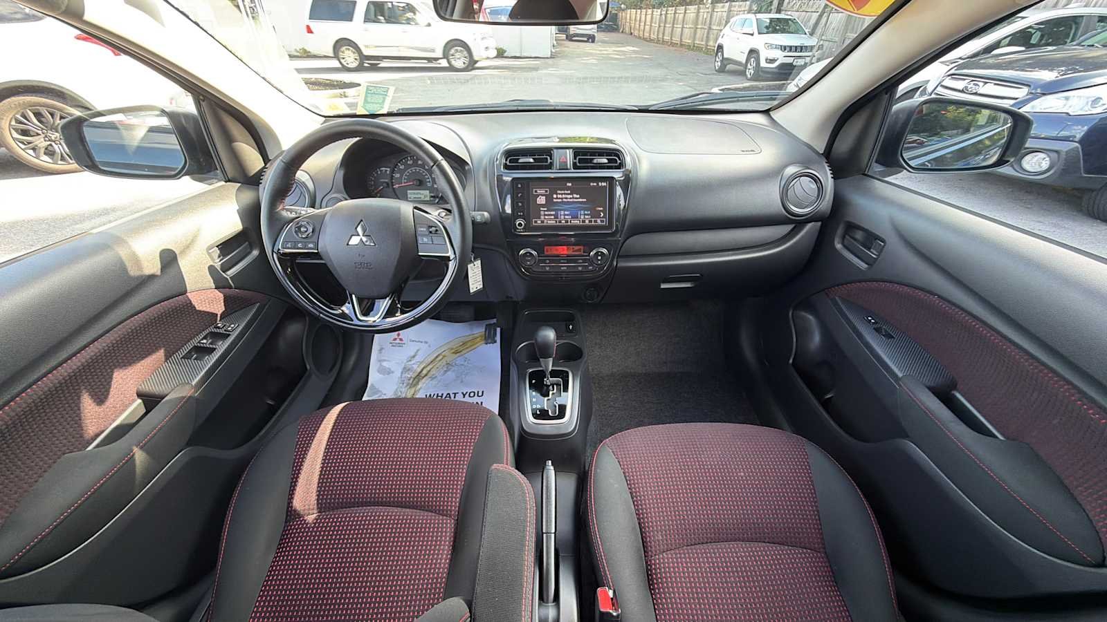 Used 2024 Graphite Gray Metallic w/Black Roof Mitsubishi Black Edition image 19