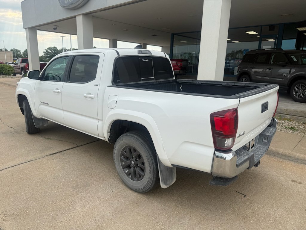 Used 2023 Ice Cap Toyota SR5 image 12
