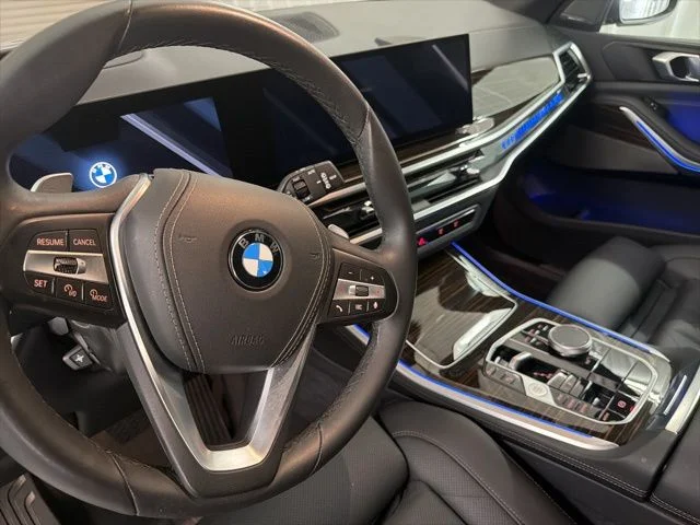 Used 2026 Black Sapphire Metallic BMW sDrive40i image 12