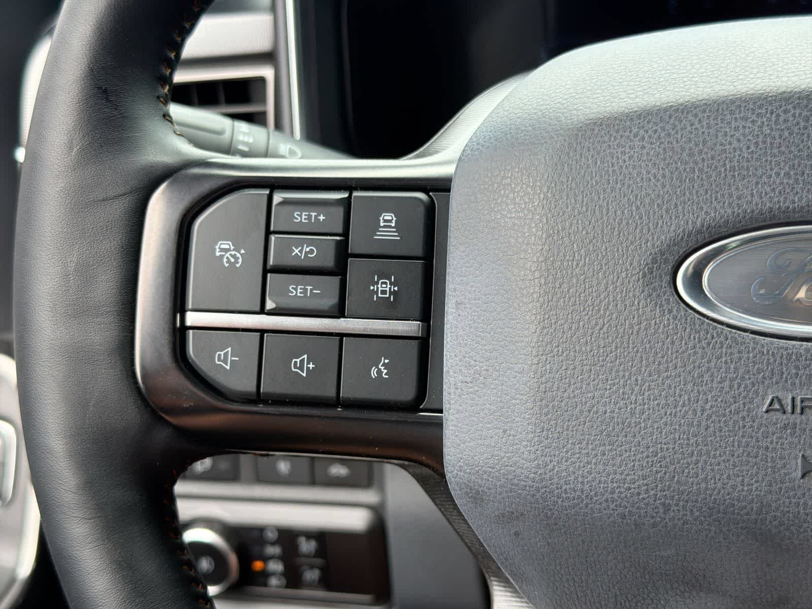 Used 2023 Agate Black Metallic Ford Platinum image 24