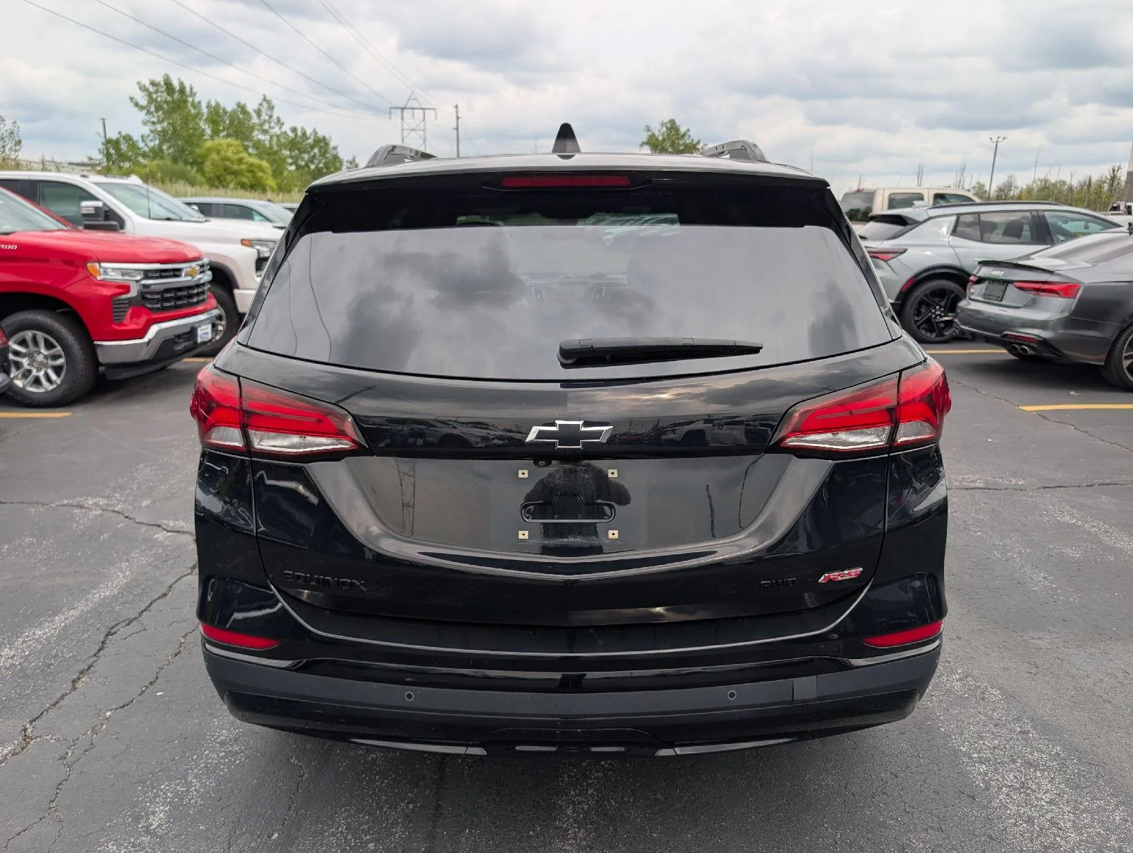 Used 2024 Mosaic Black Metallic Chevrolet RS image 6