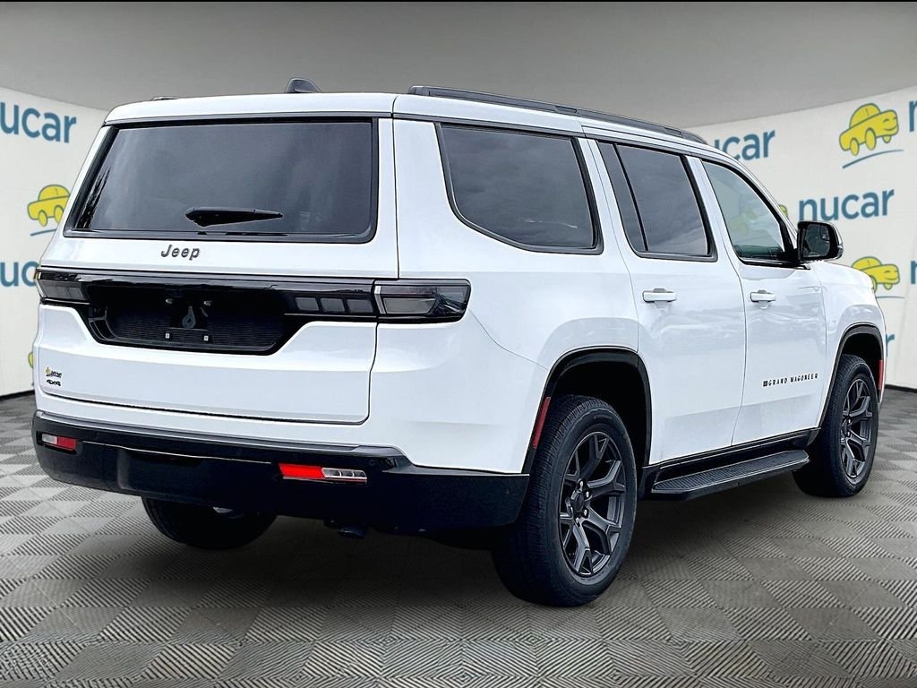 New 2026 Bright White Clear-Coat Exterior Paint Jeep Limited Altitude image 7