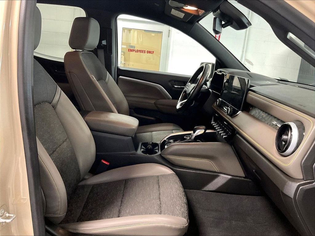 Used 2024 Beige Chevrolet ZR2 image 11