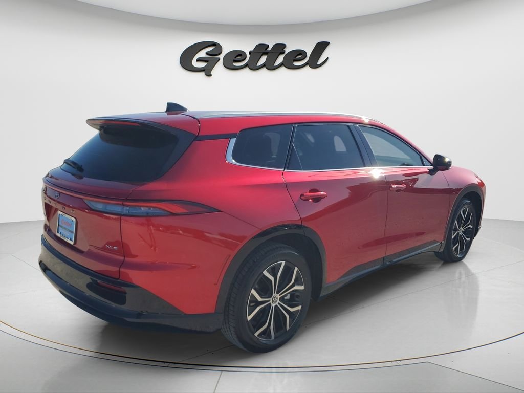 Used 2026 Red Toyota XLE image 5