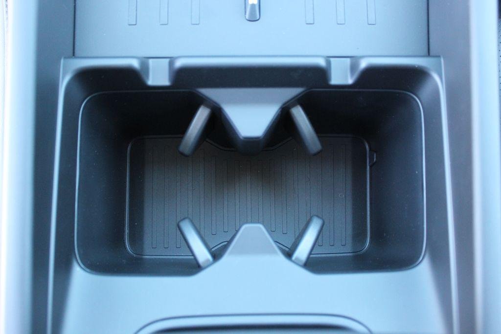 New 2026 White Hyundai SEL image 20