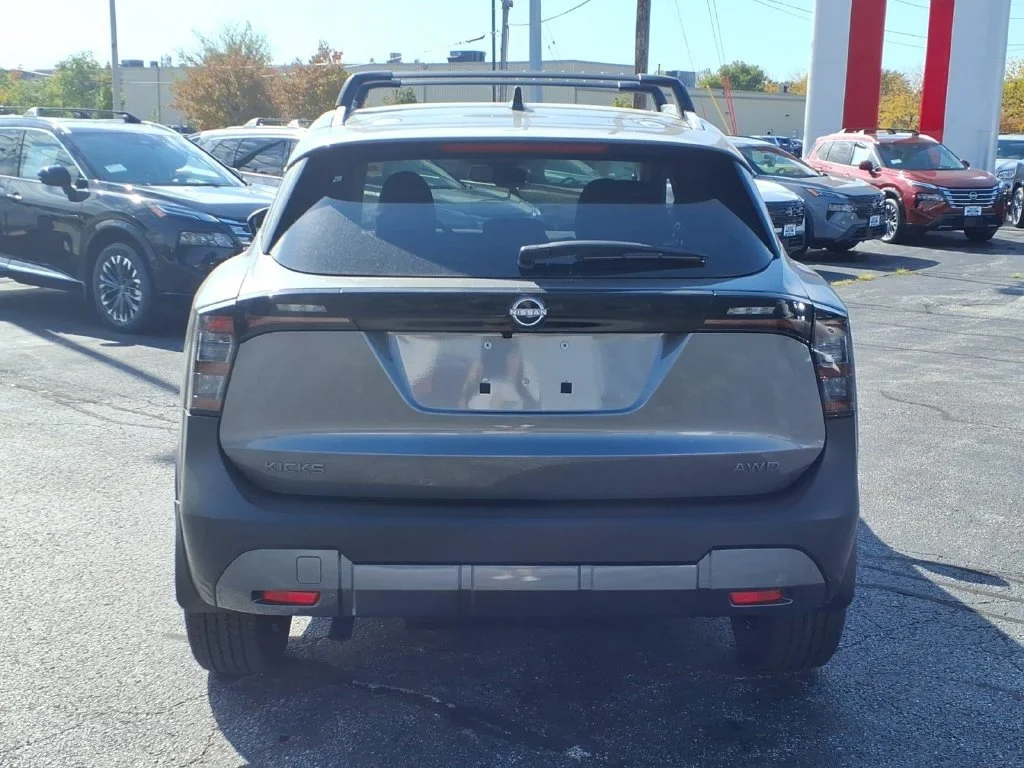 New 2027 Gun Metallic Nissan SV image 4
