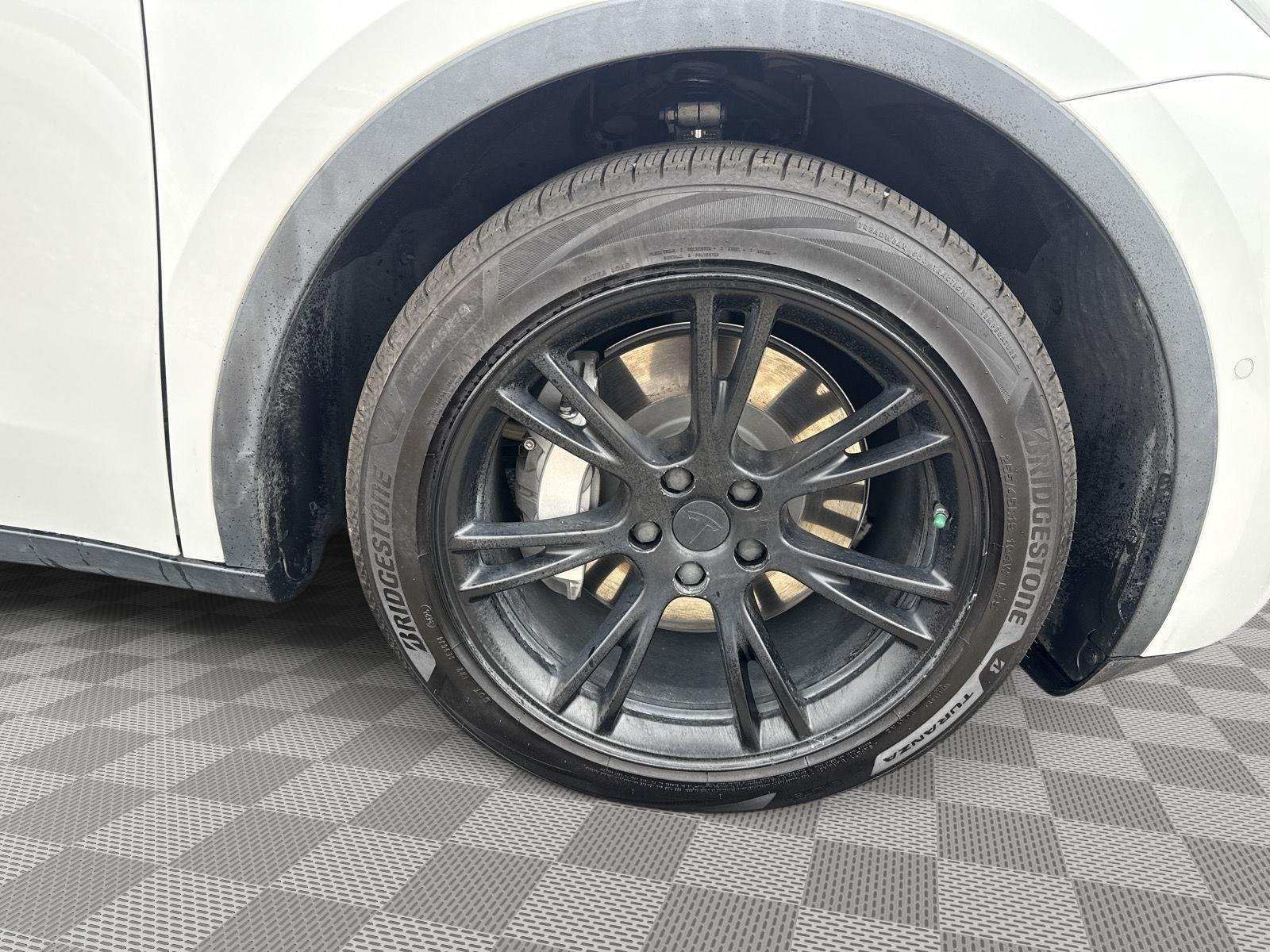 Used 2021 Pearl White Multi-Coat Tesla Long Range image 14