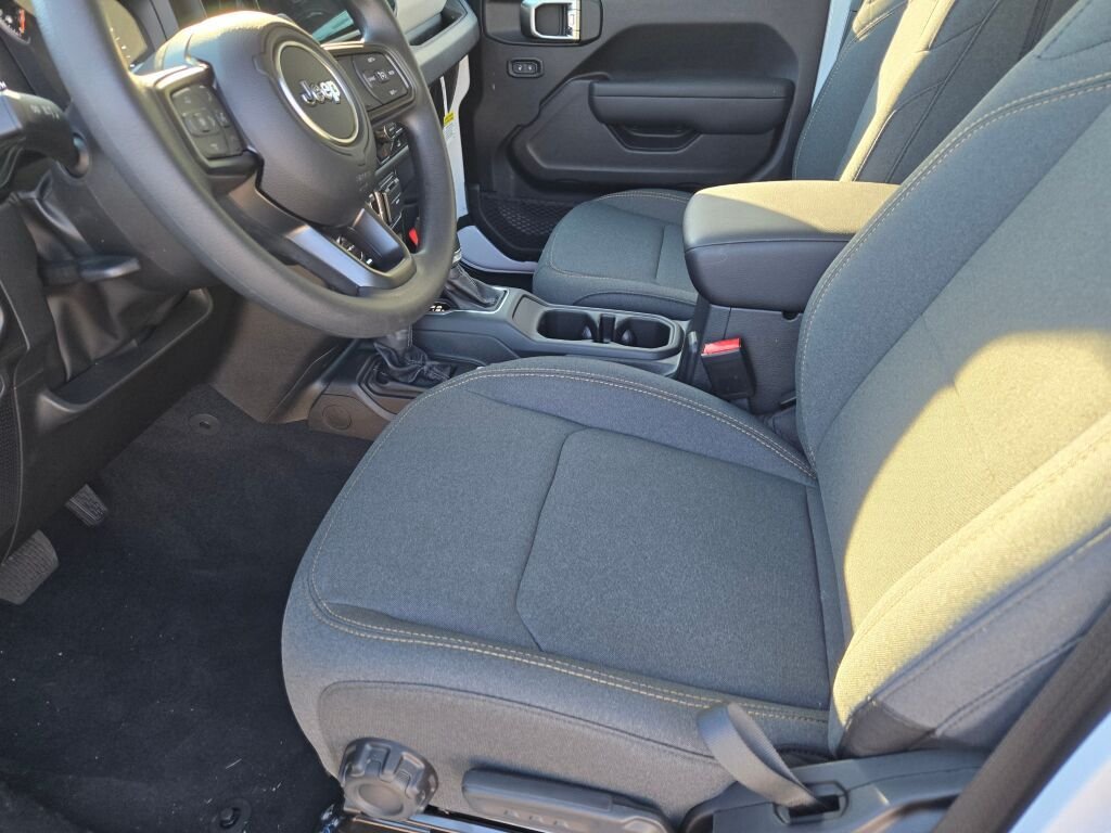 2026 Jeep Wrangler 4-Door Sport - Photo 19