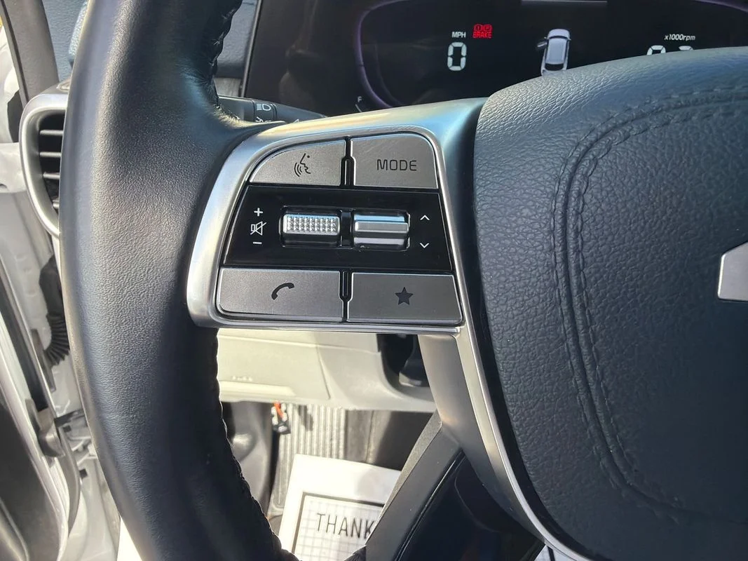 Used 2023 White Kia EX image 16