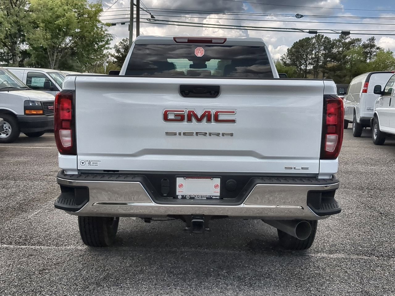 New 2026 Summit White GMC SLE image 7